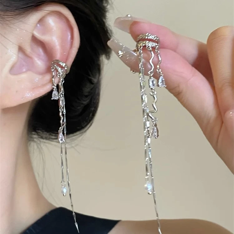 合金耳饰 水滴流苏！水钻流苏耳骨夹无耳洞轻奢小众显脸小长款耳饰