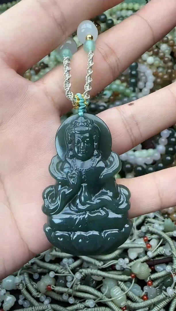 颈饰未镶嵌和田玉拍一发一