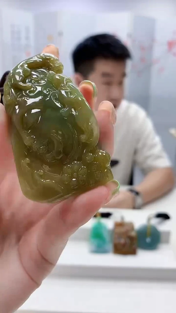 未镶嵌定制翡翠5028ry-毛货挂件4