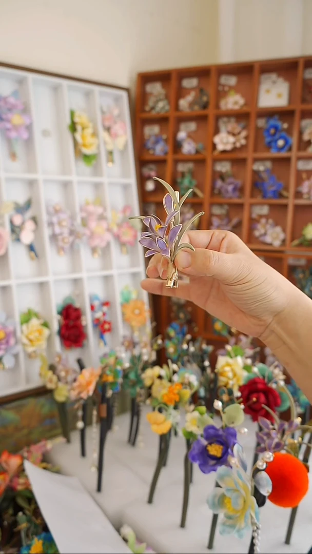 手工非遗绒花发夹
