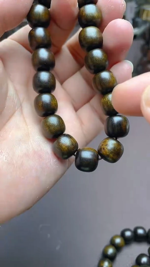 沉香沉香碎屑C1 001