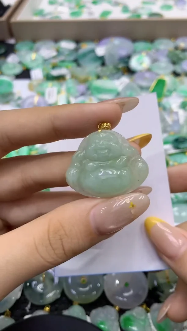 颈饰未镶嵌翡翠天然缅甸翡翠A货