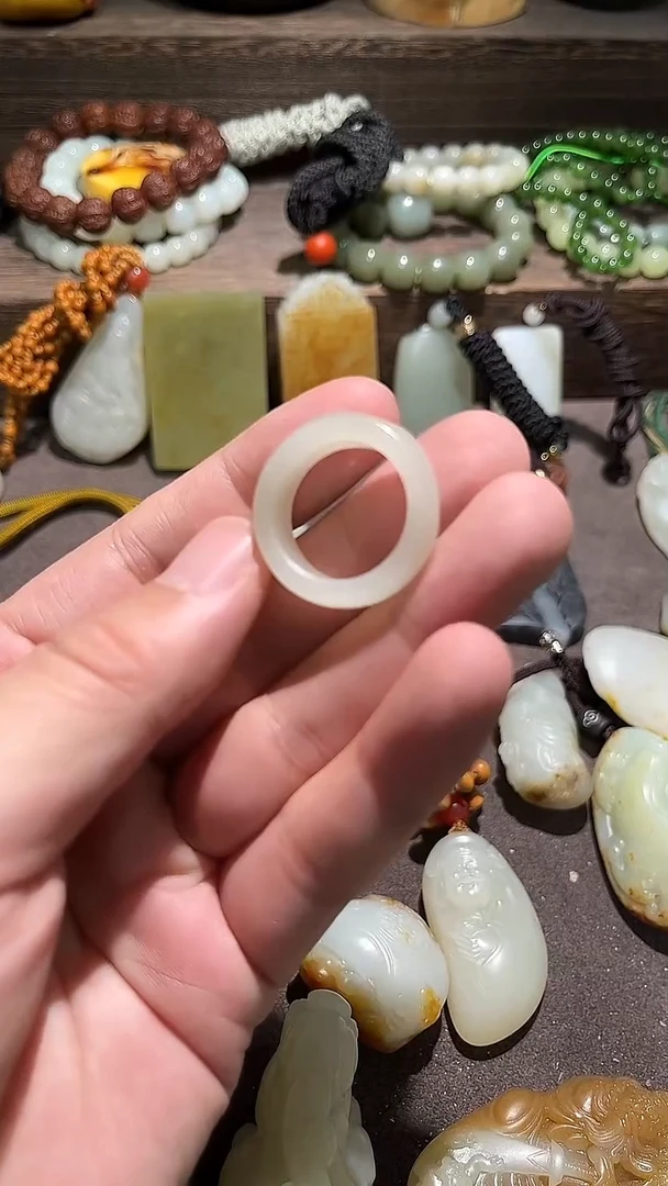 未镶嵌和田玉（子料）挂件未镶嵌和田玉挂件1