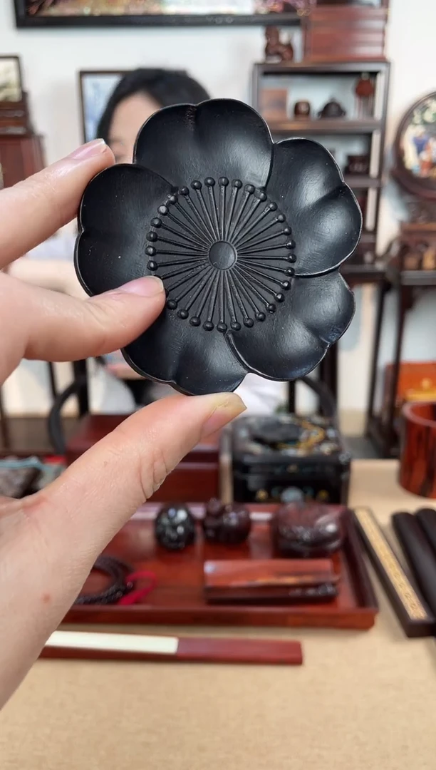 黑酸枝木类成套家具杯垫