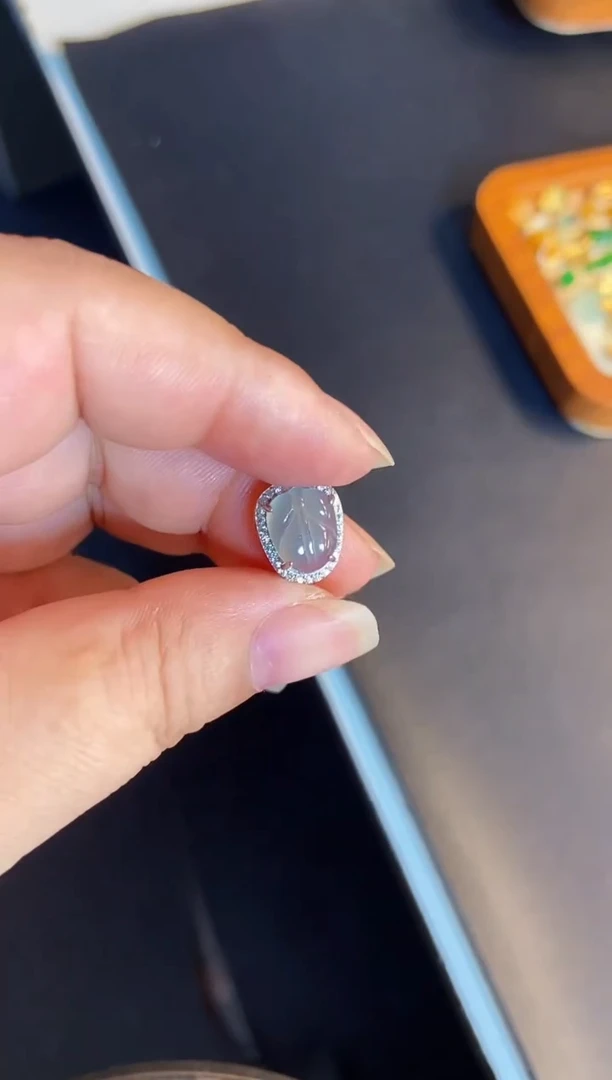 吊坠(不含链)银S925镶嵌翡翠1