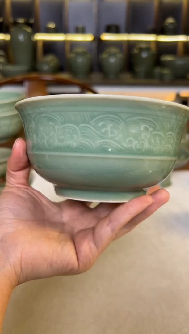 陶瓷耀州窑青釉5.5寸海浪碗一只