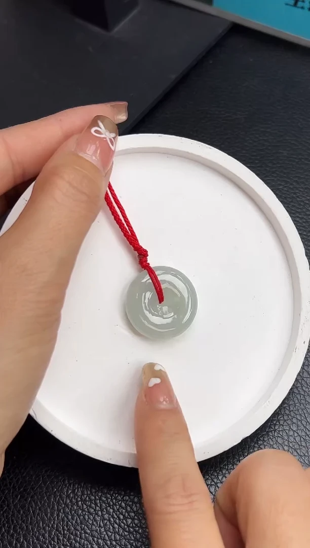 【闪购商品】翡翠颈饰未镶嵌YM1133-2 平安扣