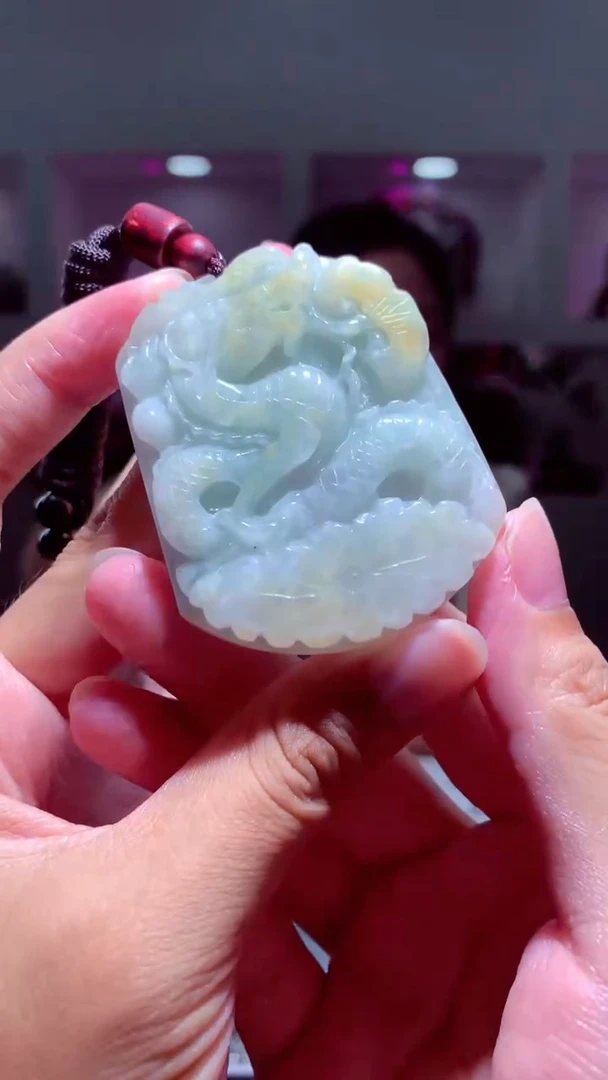 翡翠未镶嵌颈饰挂件发货（拍一发一）