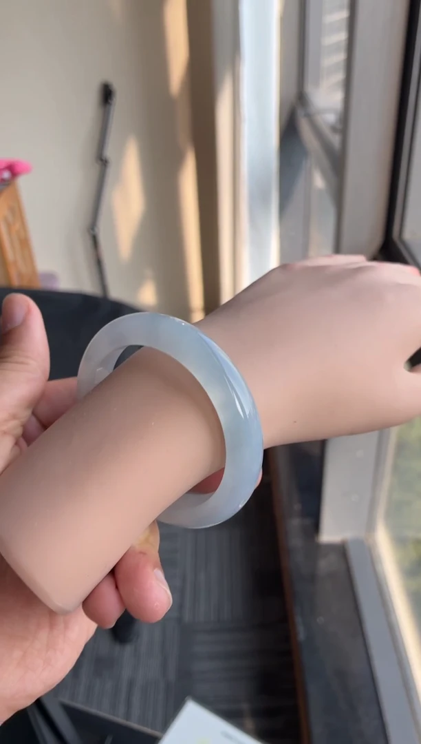 未镶嵌手镯翡翠111号54.8*11.6*8.9正圈