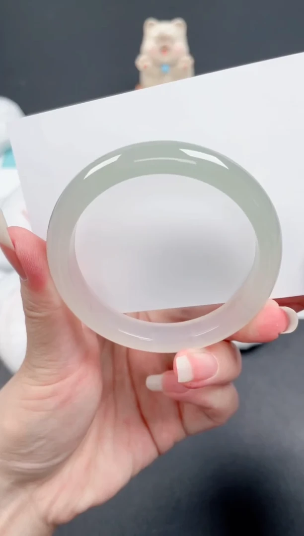 石英质玉手镯未镶嵌142-54.3