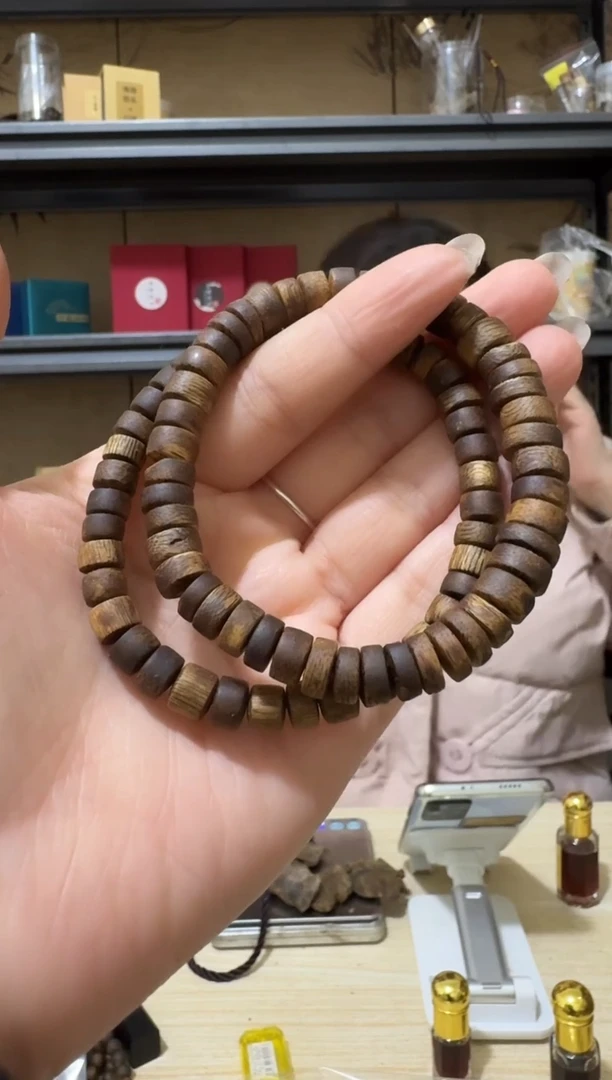 【闪购商品】沉香手串37号陆河随型手串多样性发一条