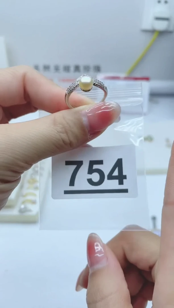 【闪购商品】淡水珍珠珠宝奇石合金754