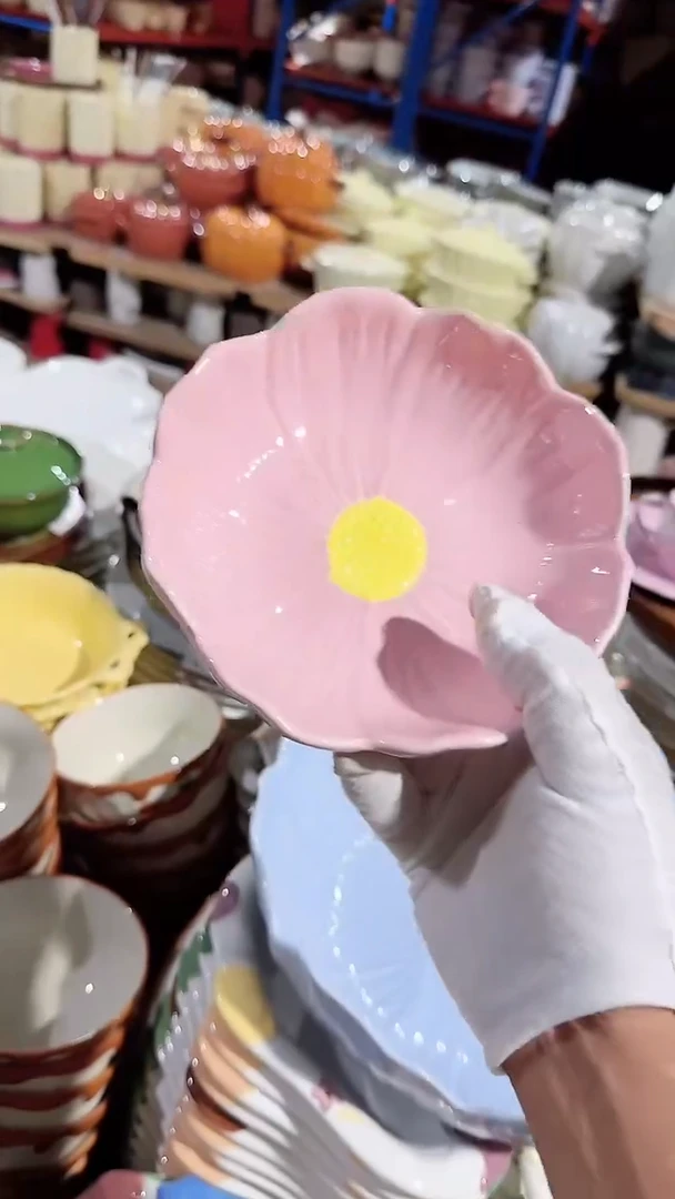 陶瓷花边碗微瑕 凑满20元包邮