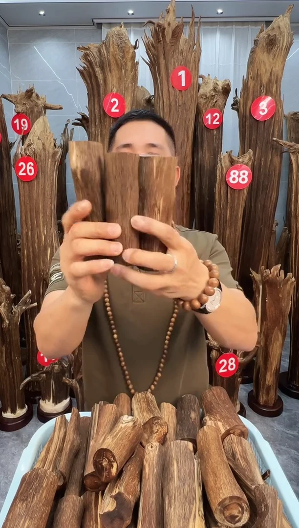 沉香碎屑沉香沉香原料