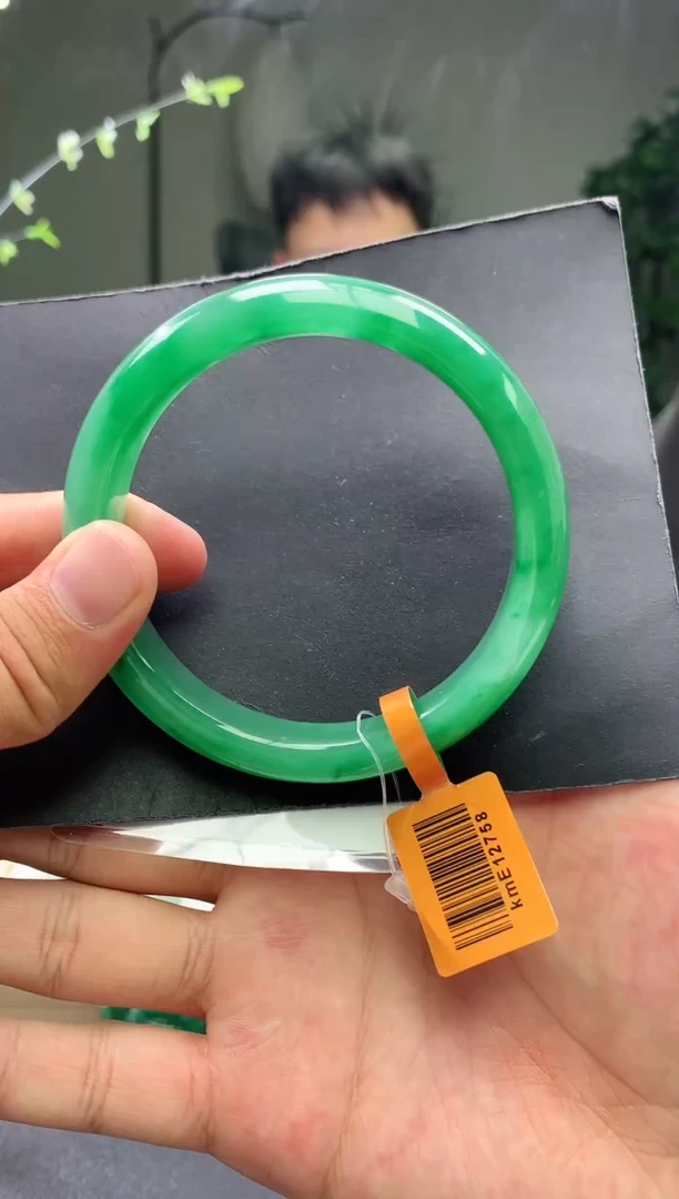 石英质玉手镯未镶嵌序号圈口65