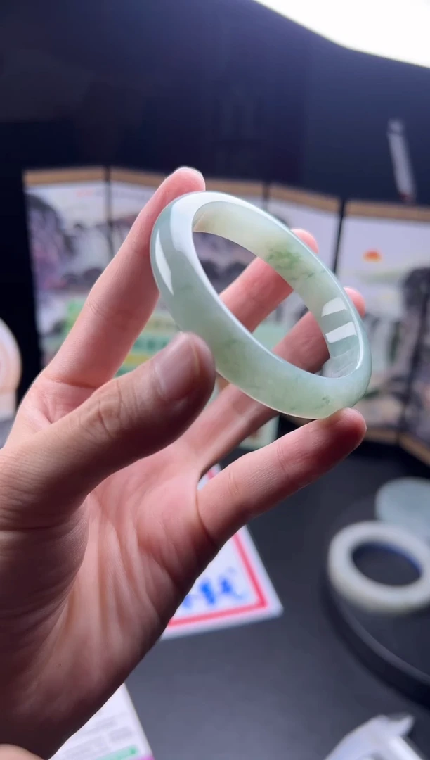 未镶嵌定制翡翠55样板镯