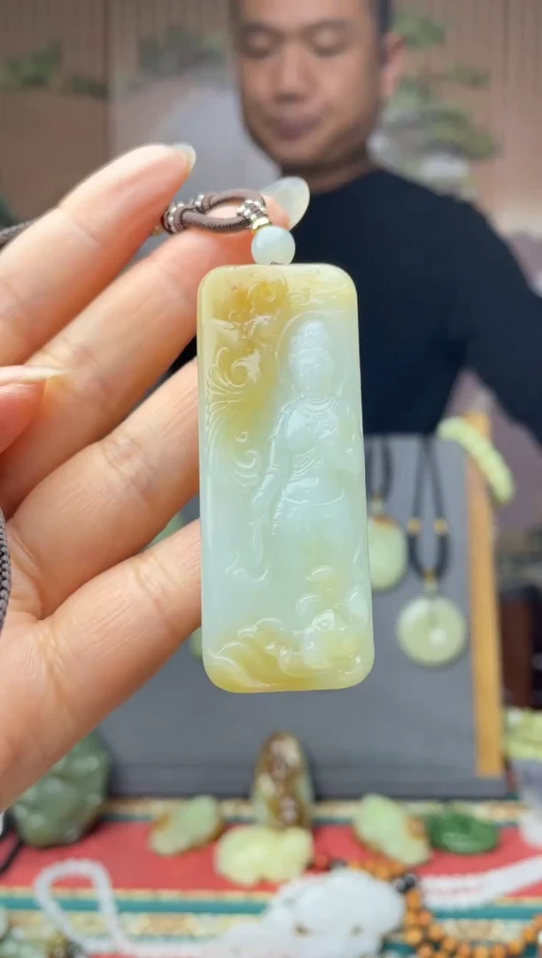 颈饰未镶嵌和田玉拍一发一