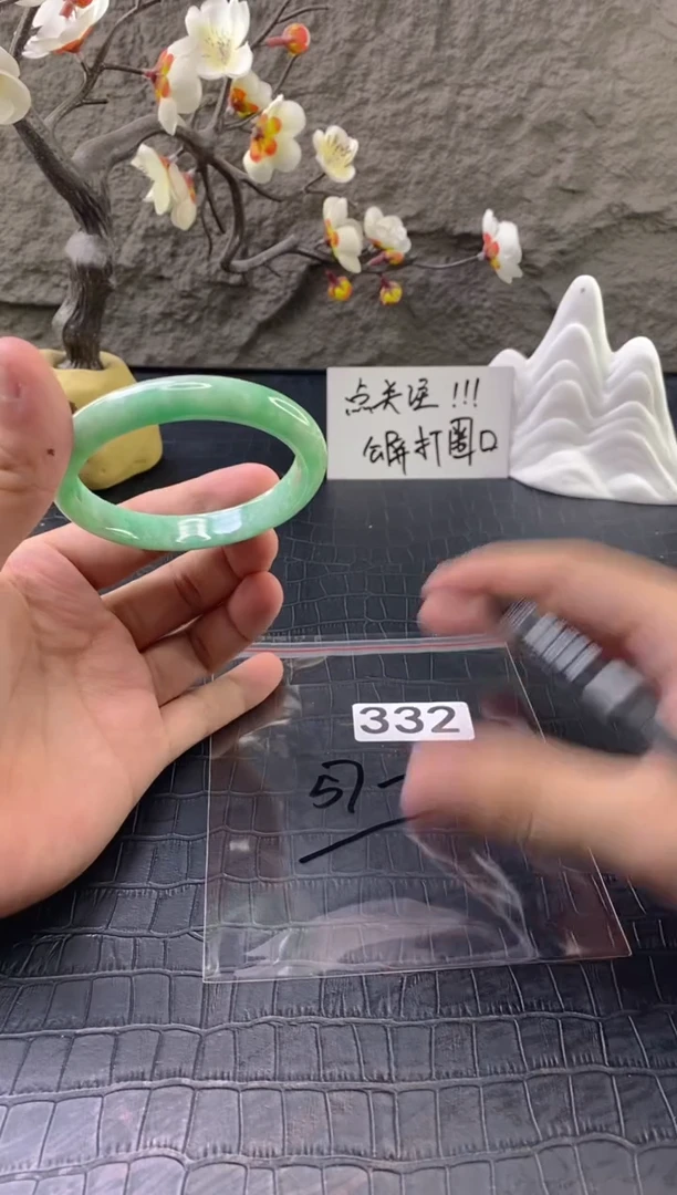 无非金属（按圈口价格加购）手镯