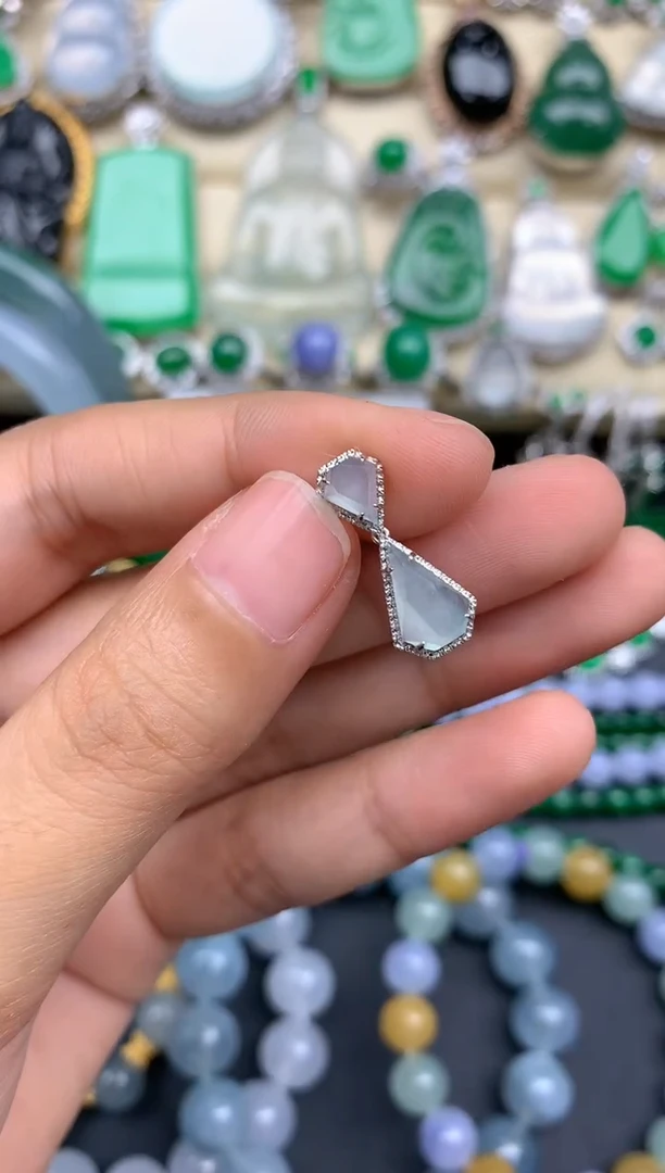 【闪购商品】翡翠颈饰18K金镶嵌101-中国好珍宝