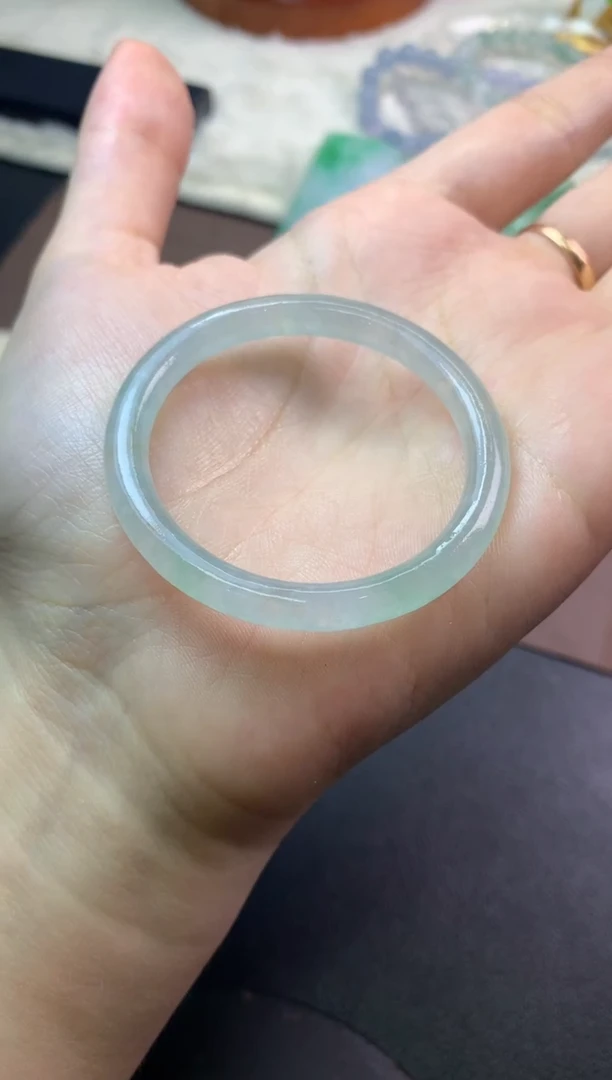 未镶嵌定制翡翠毛货