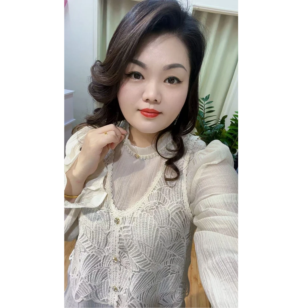 喇叭袖蕾丝仙女风常规提花两件套衬衫上衣气质洋气