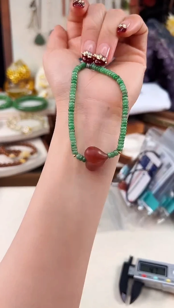 未镶嵌翡翠手饰@@H921H018542