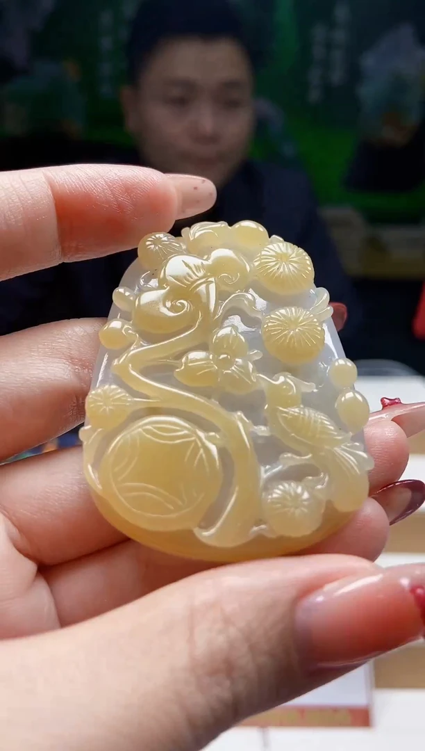 颈饰未镶嵌翡翠翡翠A货