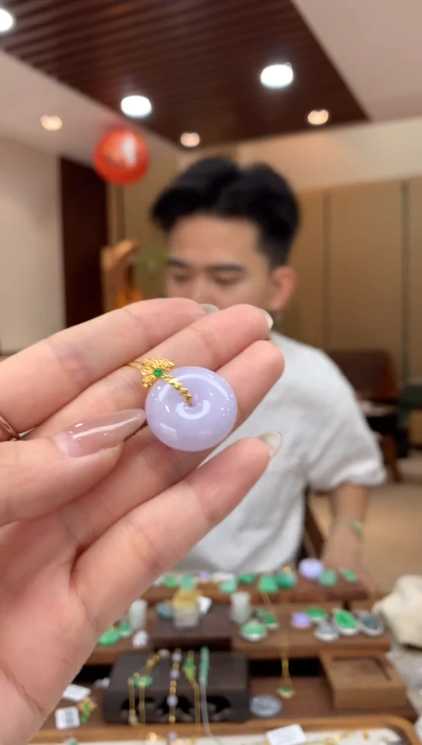 吊坠(不含链)18K金镶嵌翡翠平安扣