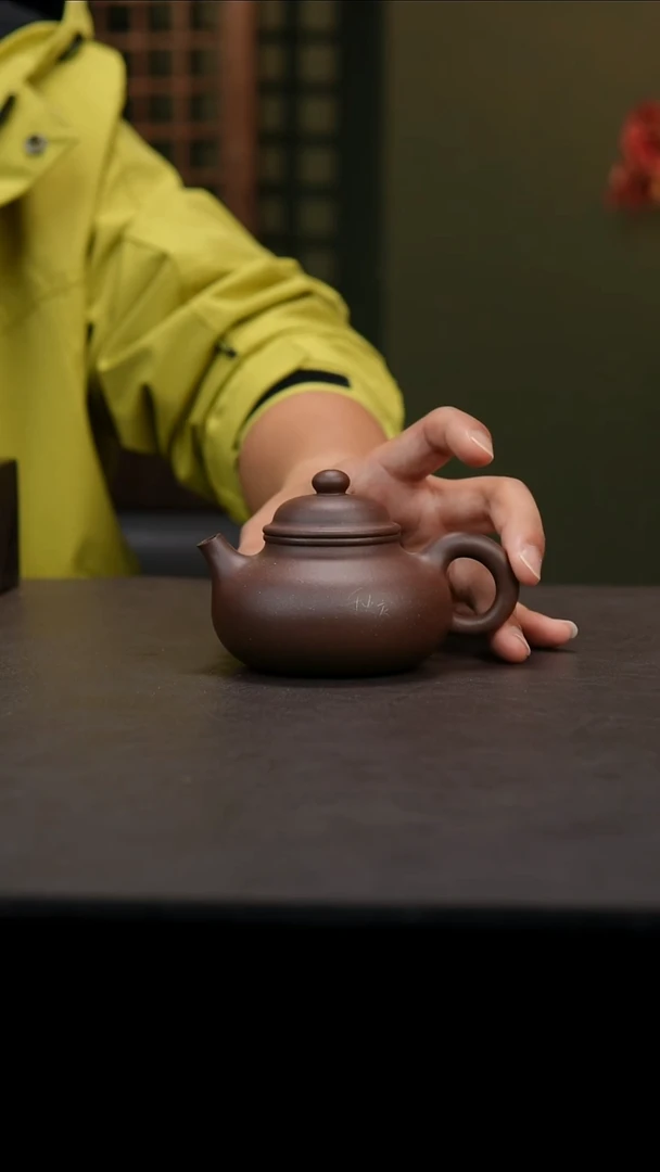茶壶紫砂秋*紫砂壶微瑕四底容天 秋天