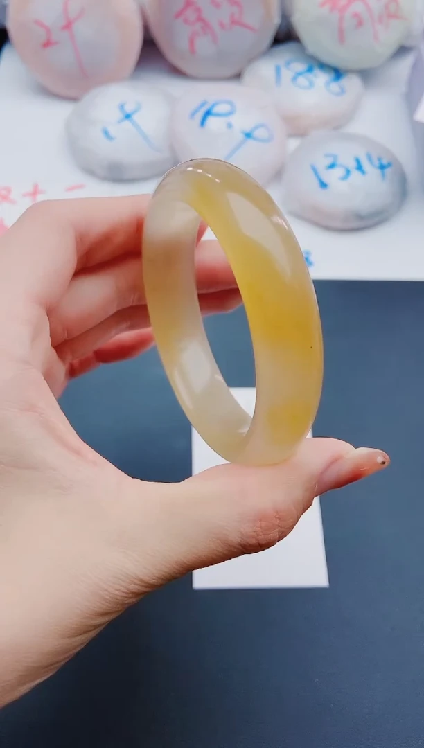 未镶嵌手镯石英质玉L3-56-57