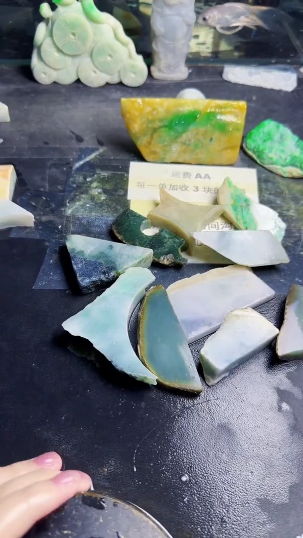 未镶嵌挂件翡翠鲸****说天然翡翠019