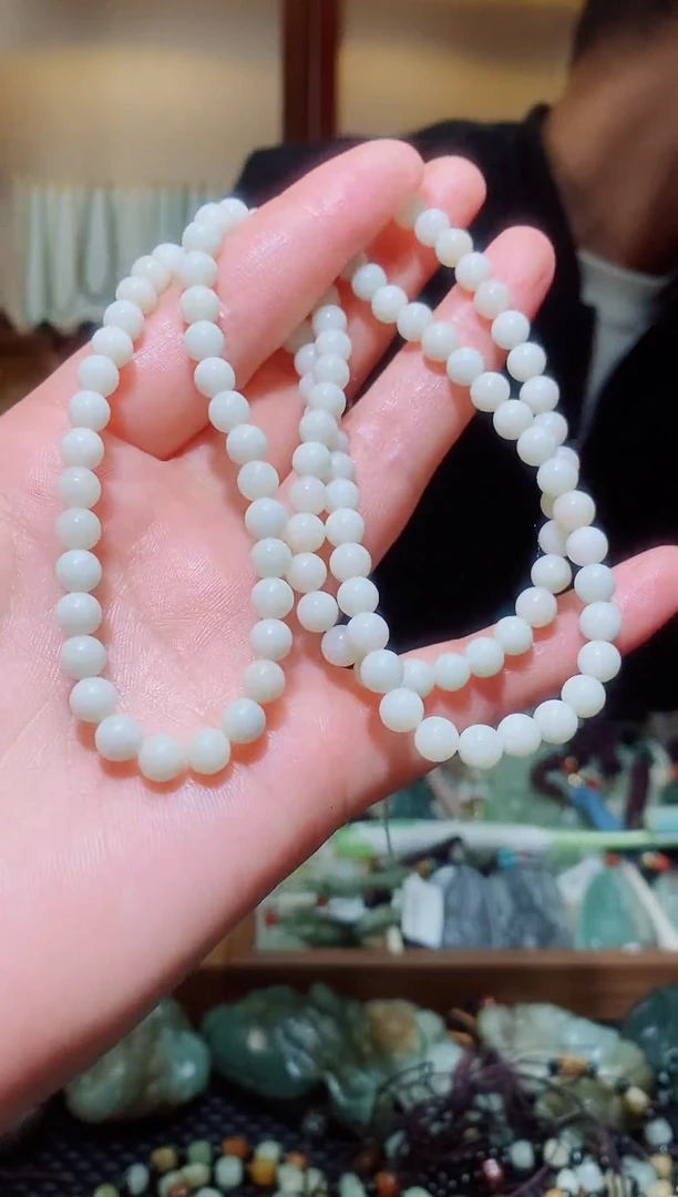 颈饰未镶嵌和田玉2