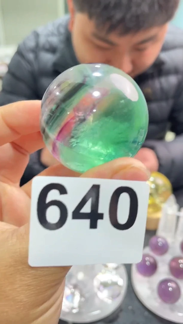 未镶嵌珠宝半成品水晶640