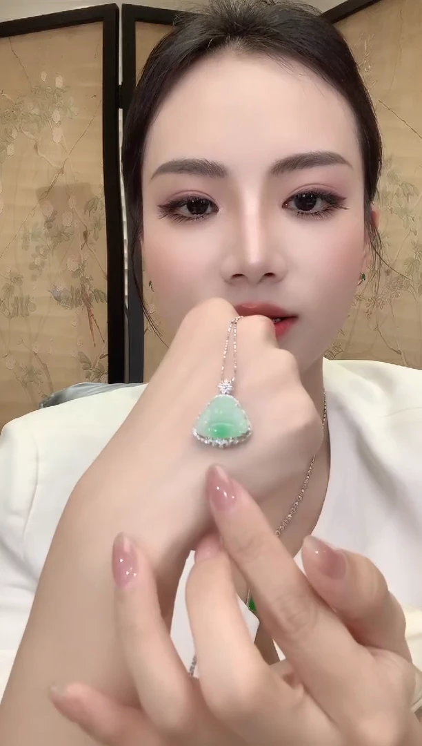 翡翠18K金镶嵌吊坠(不含链)A34