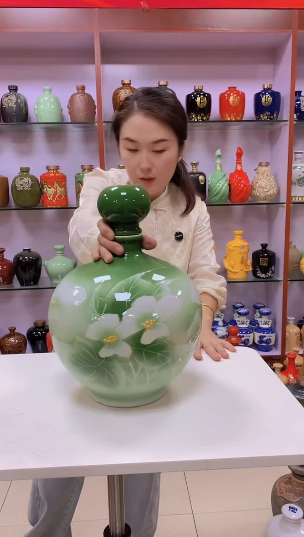10斤装绿菊花高盖圆球陶瓷空酒坛