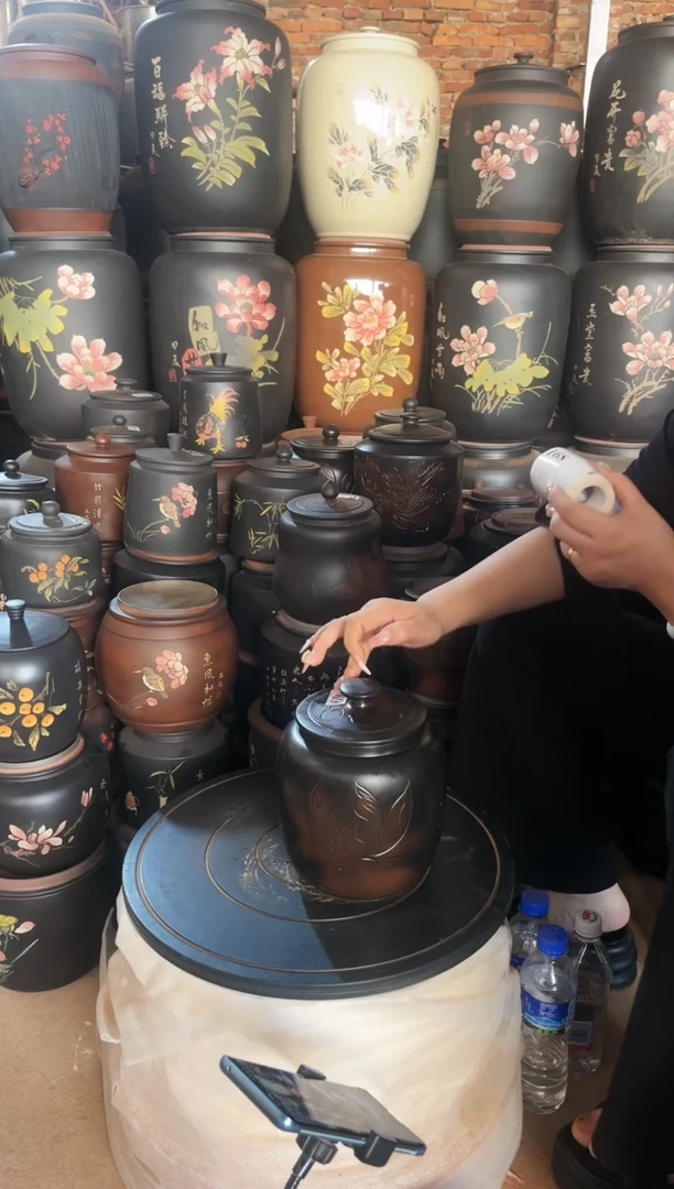 【闪购商品】壶瑕疵茶叶罐 冬瓜荷花 169