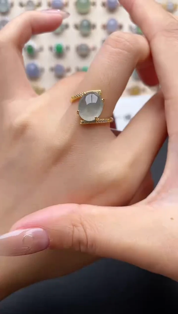 【闪购商品】翡翠戒指银S925镶嵌一物一证一礼盒