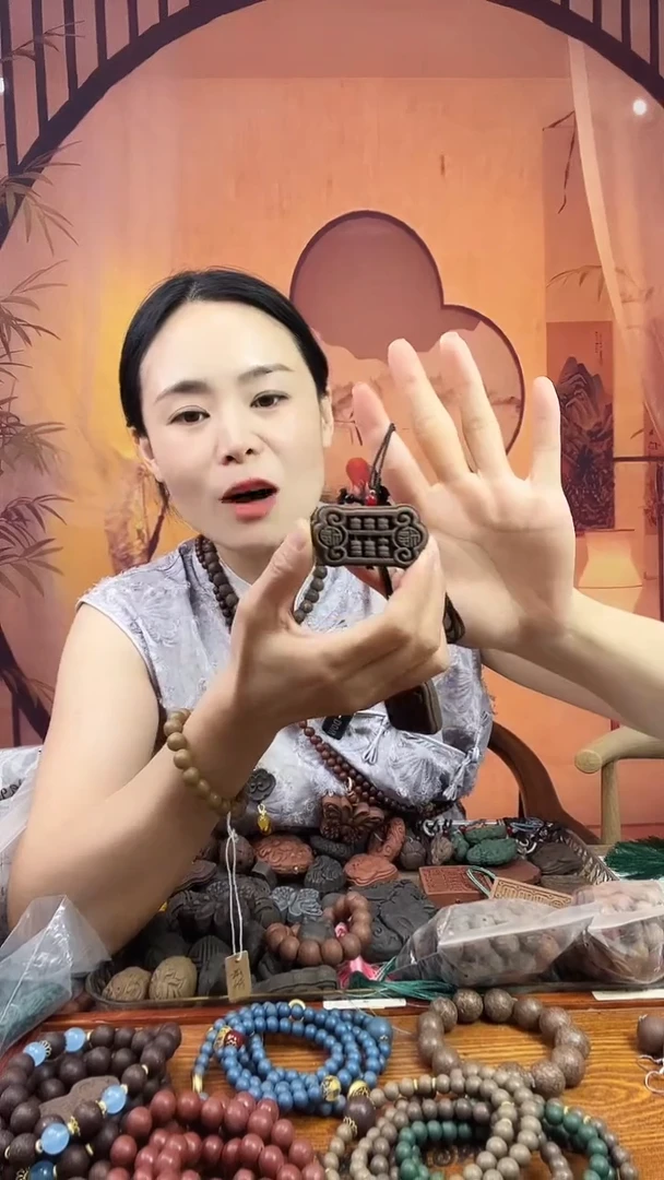 泥塑药王百草小算盘