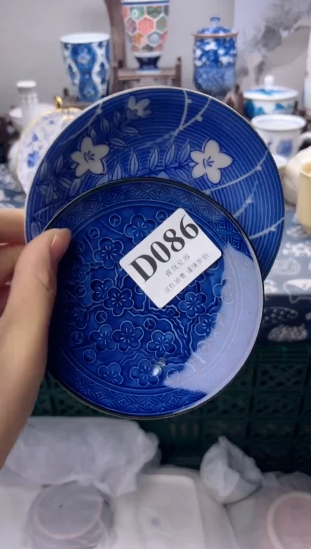 瓷片哥****！   D086