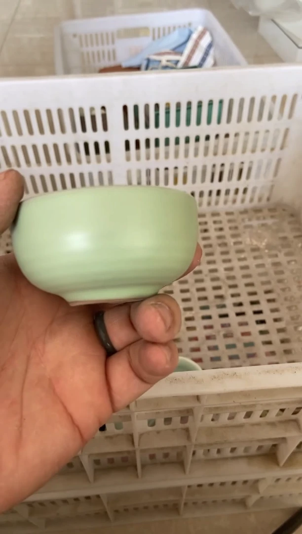 无运费险有瑕疵的摄影的产品有使用过的痕迹有点脏介意勿拍