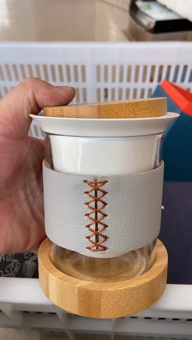 杯无运费险有瑕疵的摄影的产品有使用过的痕迹有点脏介意勿拍