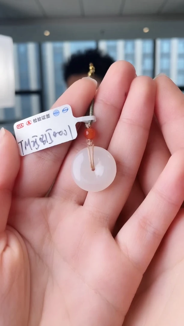 和田玉未镶嵌颈饰扣 xp