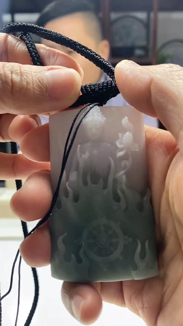 未镶嵌定制翡翠飞*翡翠A货2025/12/08