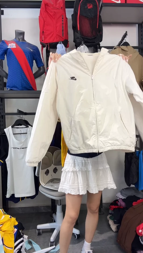 730   编码 瑕疵款直播间过款为准 尺码 XL180