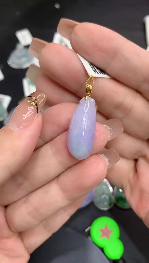 吊坠(不含链)18K金镶嵌翡翠111