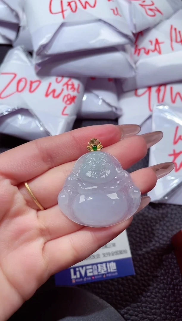 颈饰18K金镶嵌翡翠500