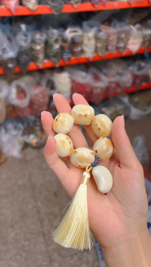 吊坠菩提根/象牙果猫咪头手捻