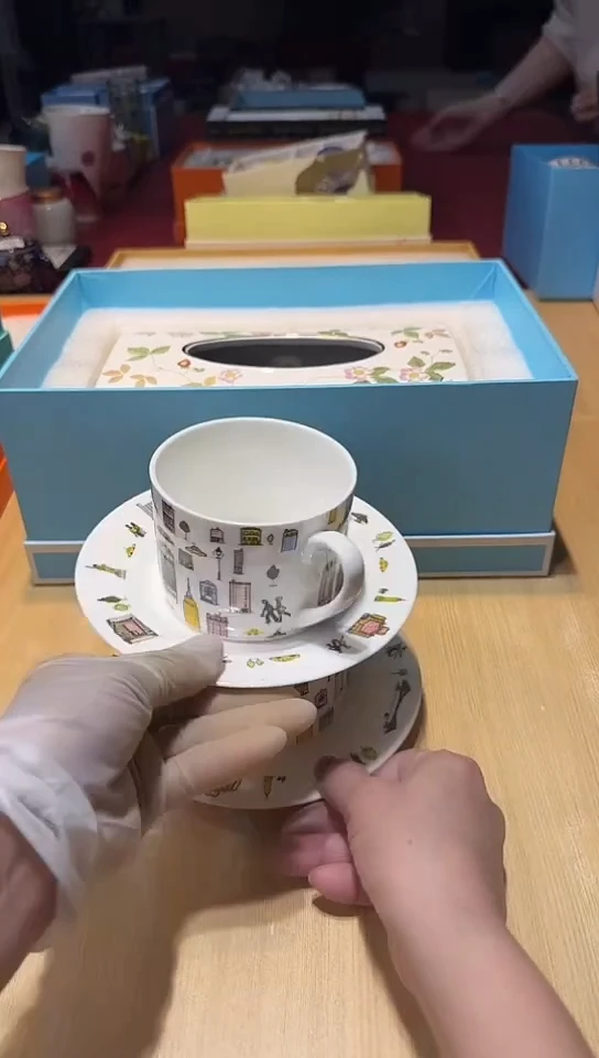 瓷片生活的本意是开心啊@@1