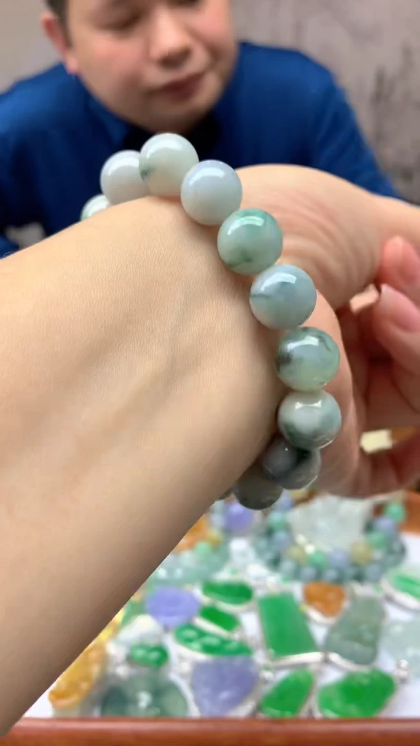【闪购商品】翡翠手串未镶嵌17-天然翡翠