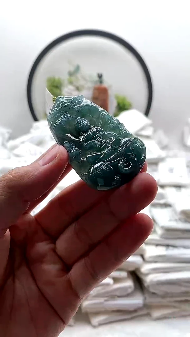 颈饰未镶嵌翡翠普贤